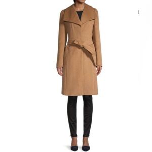 Karl Lagerfeld Paris wide collar wool coat size small color camel